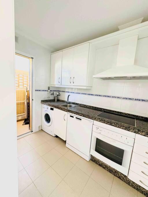 Apartament Adosado En Novo Atlantico Golf Novo Sancti Petri Zewnętrze zdjęcie