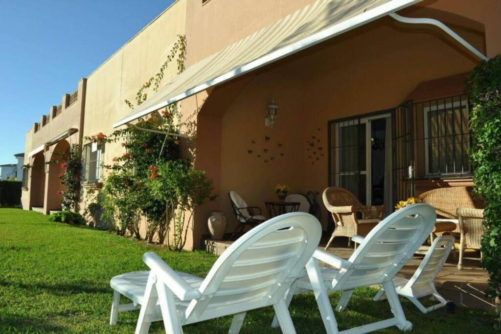 Apartament Adosado En Novo Atlantico Golf Novo Sancti Petri Zewnętrze zdjęcie